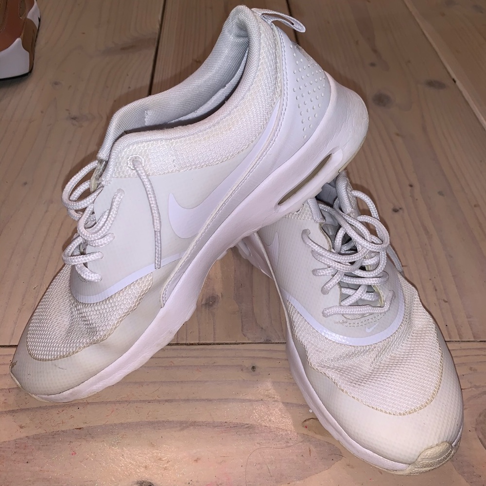 Women’s Nike Tennis Sneakers